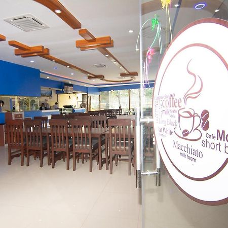 Hotel Dine & Dream Катманду Екстериор снимка