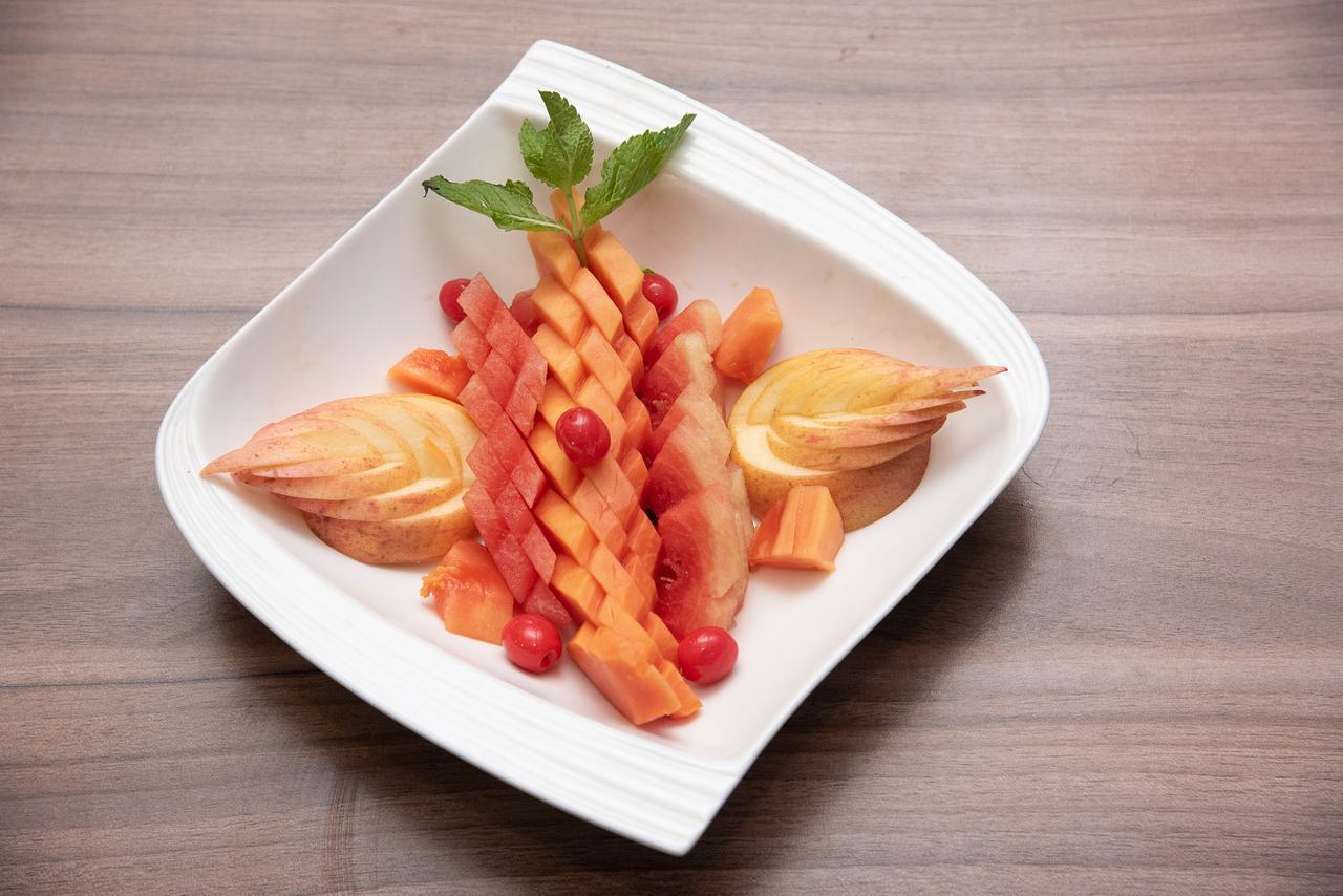 Hotel Dine & Dream Катманду Екстериор снимка