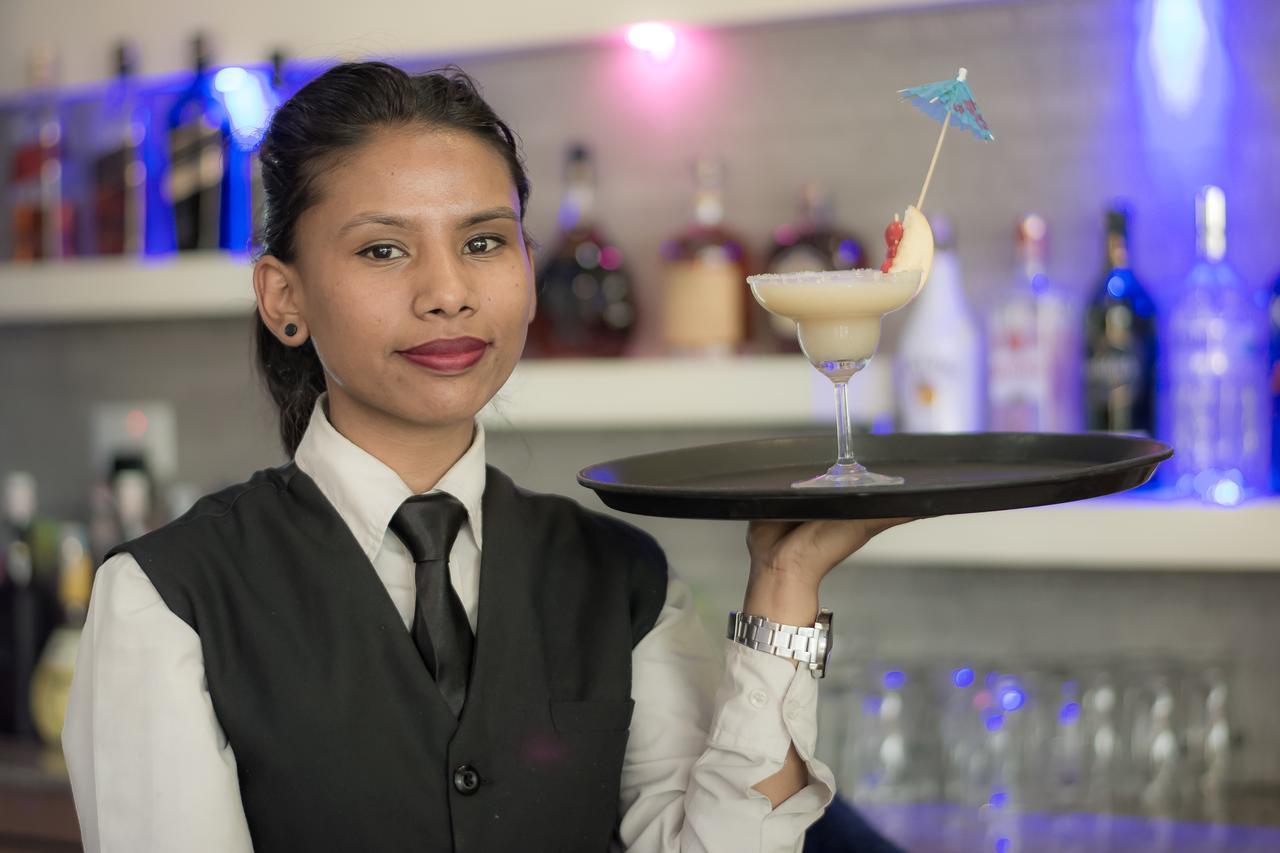 Hotel Dine & Dream Катманду Екстериор снимка