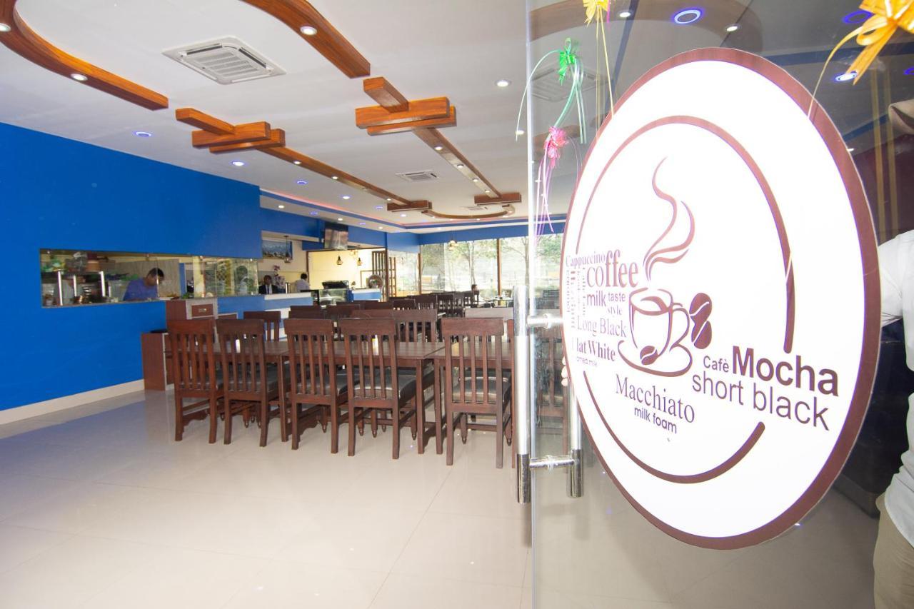 Hotel Dine & Dream Катманду Екстериор снимка